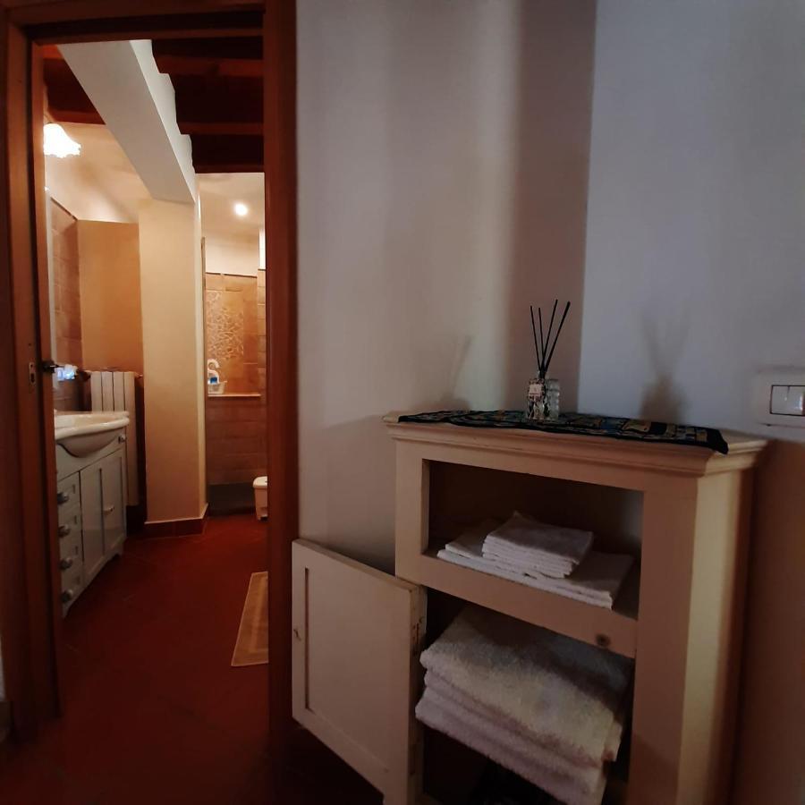 Loft Trabucco - In The Heart Of Salo City Center, Lake View, 4 Rooms Exteriör bild